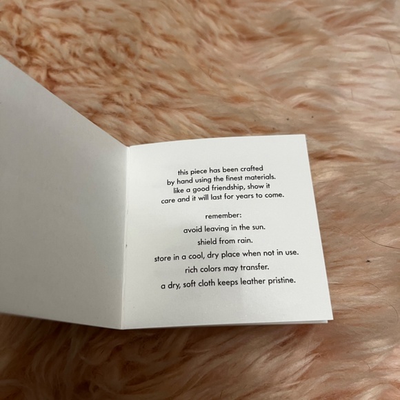 BNWOT Kate Spade Jae Degrade Medium Dome Cosmetic Bag - Picture 5 of 5